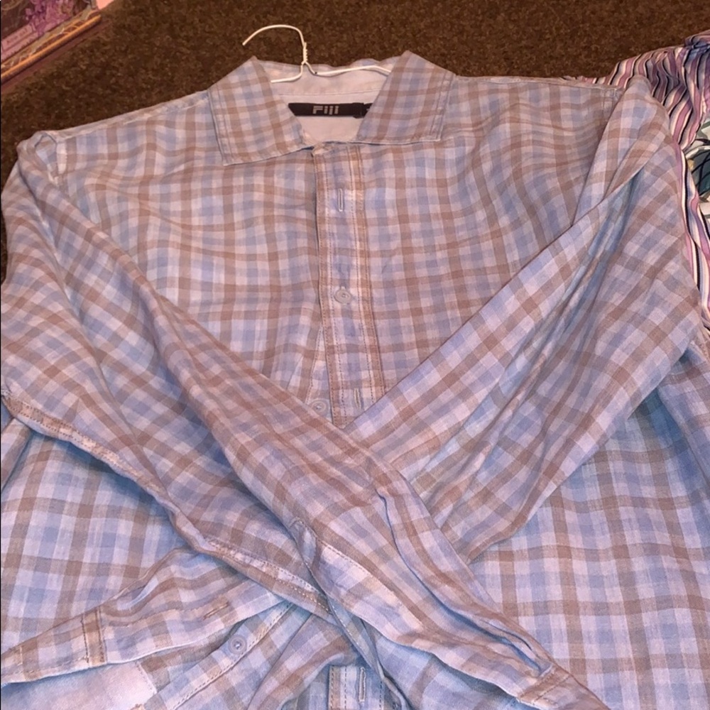 Men’s button down M